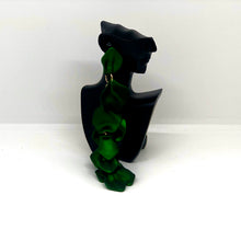 Load image into Gallery viewer, Chic 2